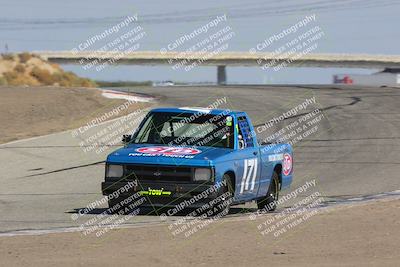 media/Oct-01-2023-24 Hours of Lemons (Sun) [[82277b781d]]/1045am (Outside Grapevine)/